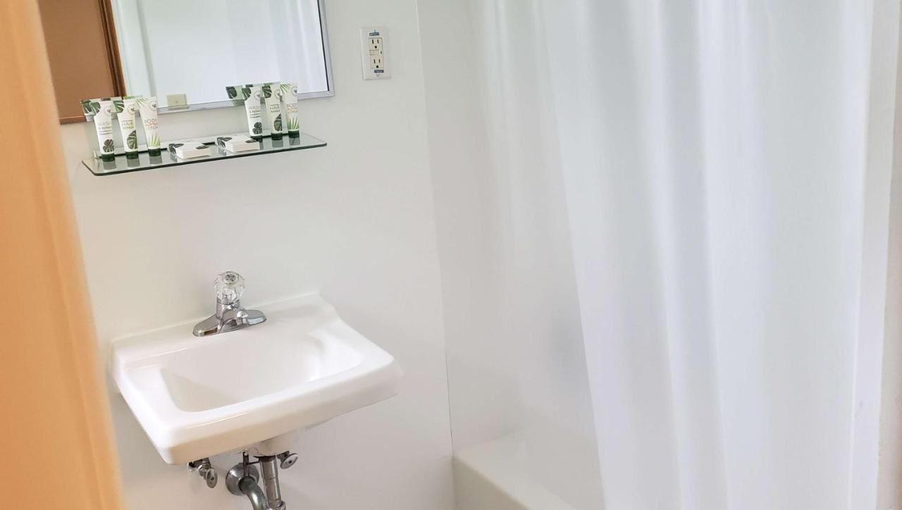 Magnuson Hotel Wauseon Ngoại thất bức ảnh